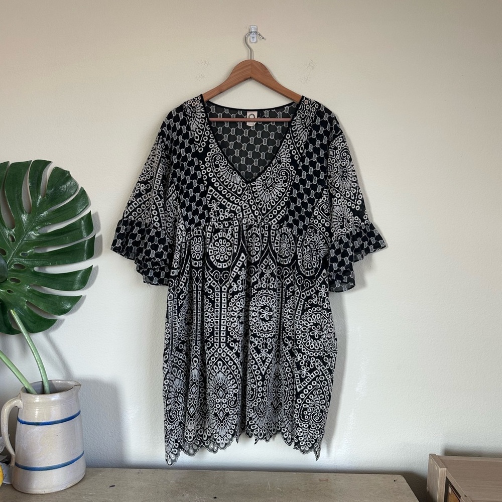 Anthropologie Akemi + Kin Eyelet Swing Dress
